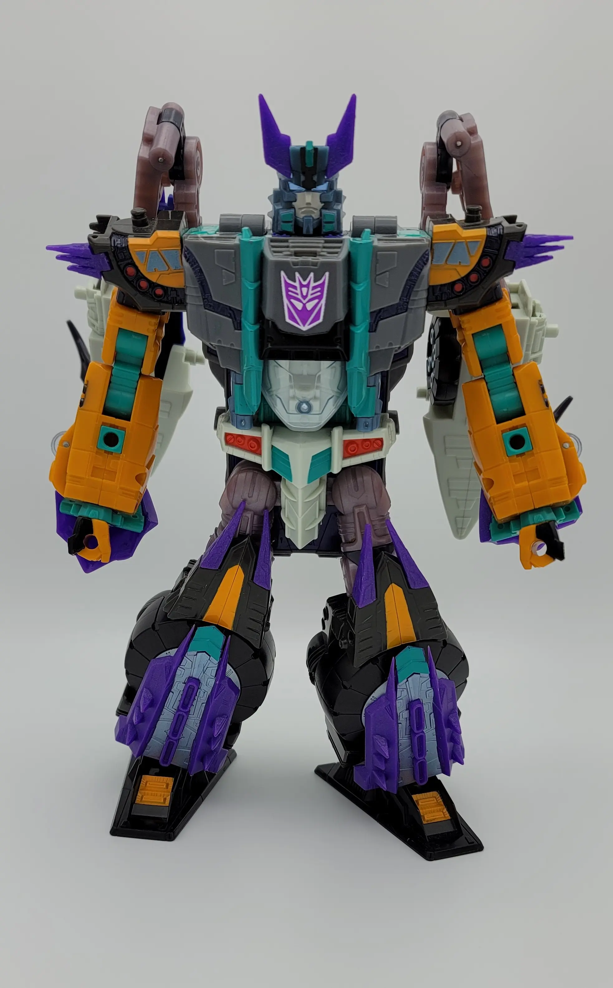 Cybertron Megatron robot mode screenshot