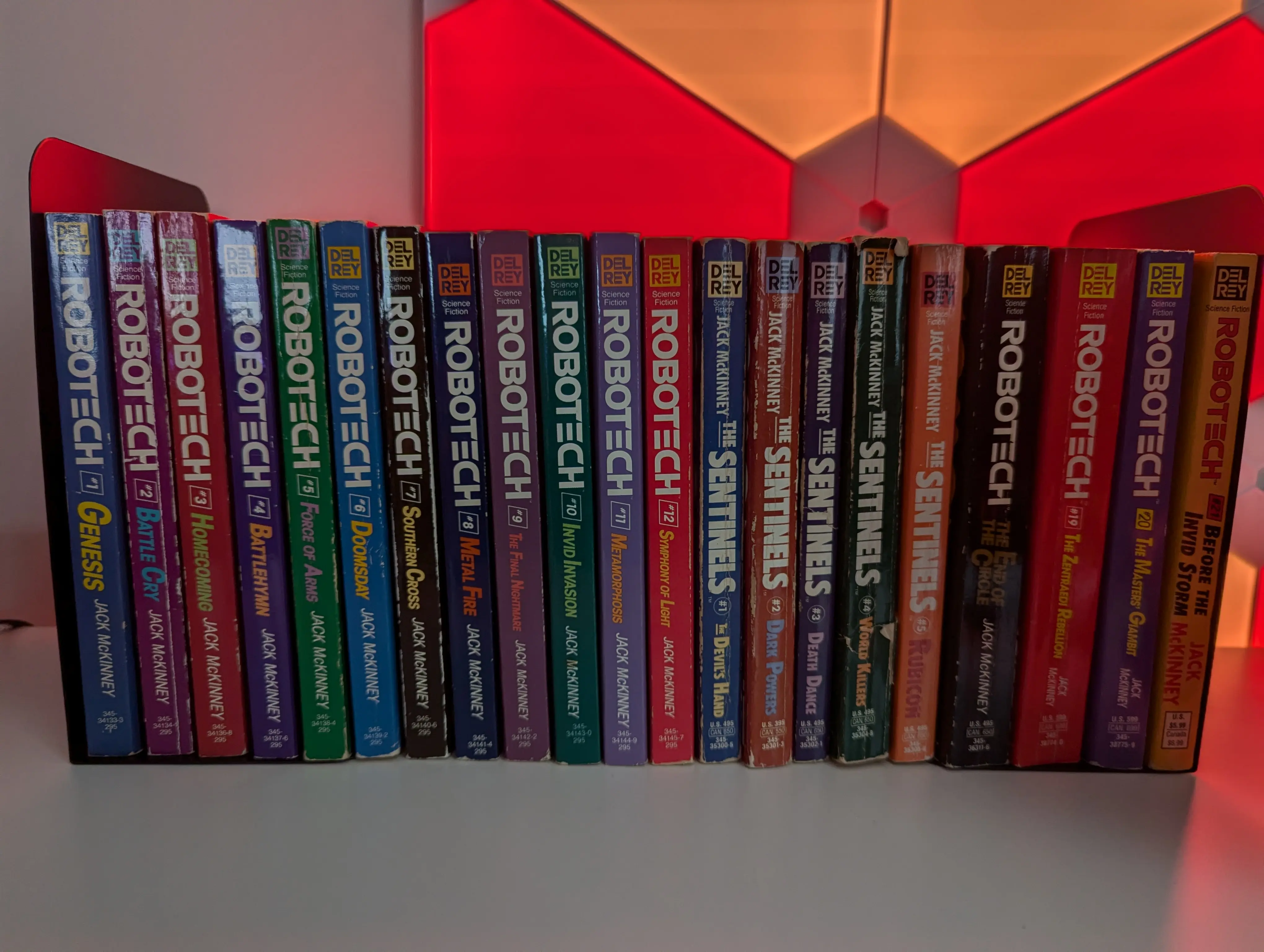 The complete series of Del Rey Robotech novels.